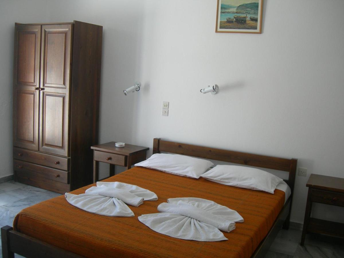 Bizas Rooms & Studios Páros Pokoj fotografie